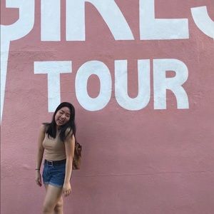 Meet your Posher, Jina